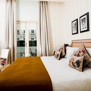 Executive Double Balcony Guest room 1 King City view Balcony